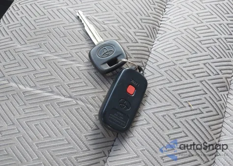 2003 Toyota Highlander V6 z USA, uszkodzony, nr VIN JTEGF21AX30114443